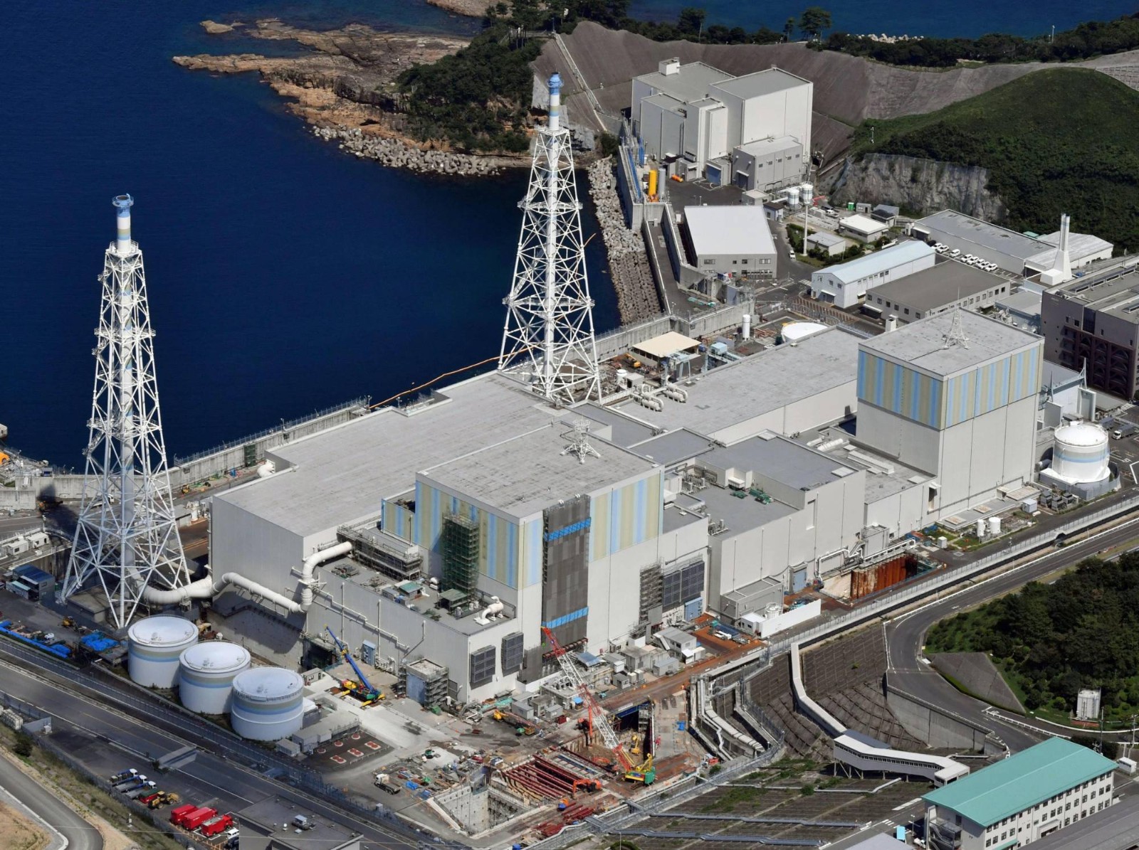 岛根核电站2号机组恢复发电