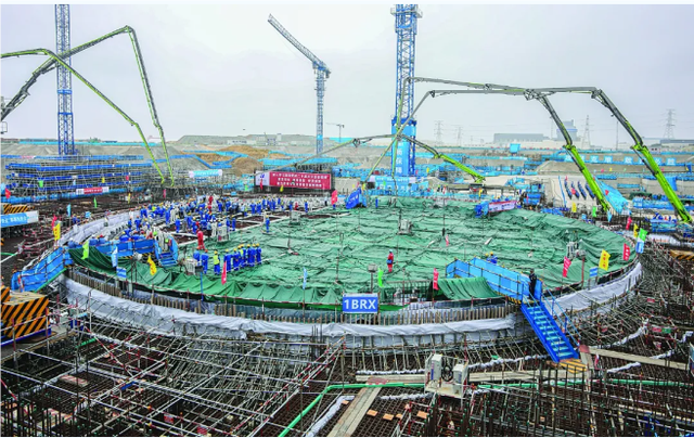 华能石岛湾核电扩建一期工程建成后,供热面积接近2000万平方米