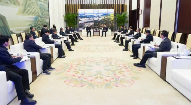 国家电投集团与东方电气集团举行工作会谈