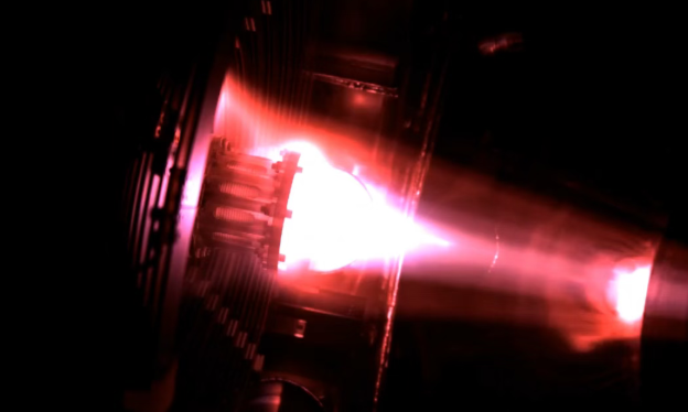 星能玄光FLAME装置首次等离子体放电圆满成功