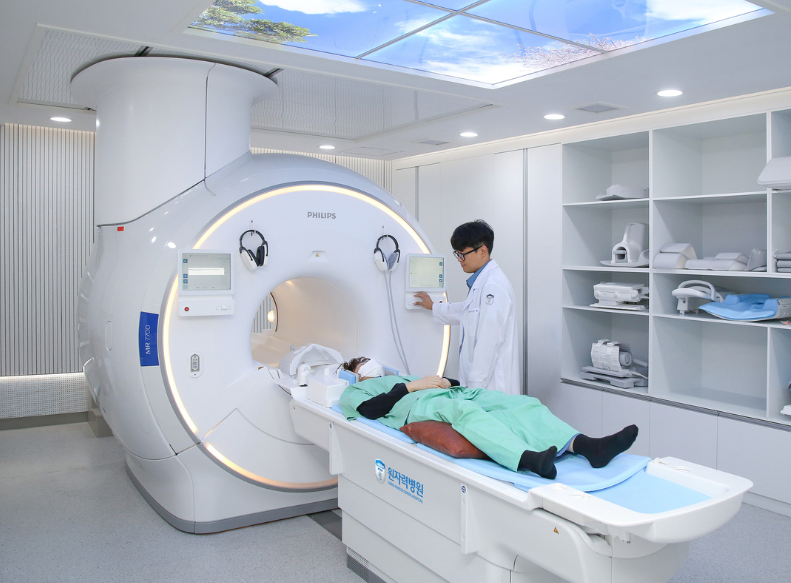 韩国原子力医院引入AI 3.0T MRI,提升癌症精准诊疗能力