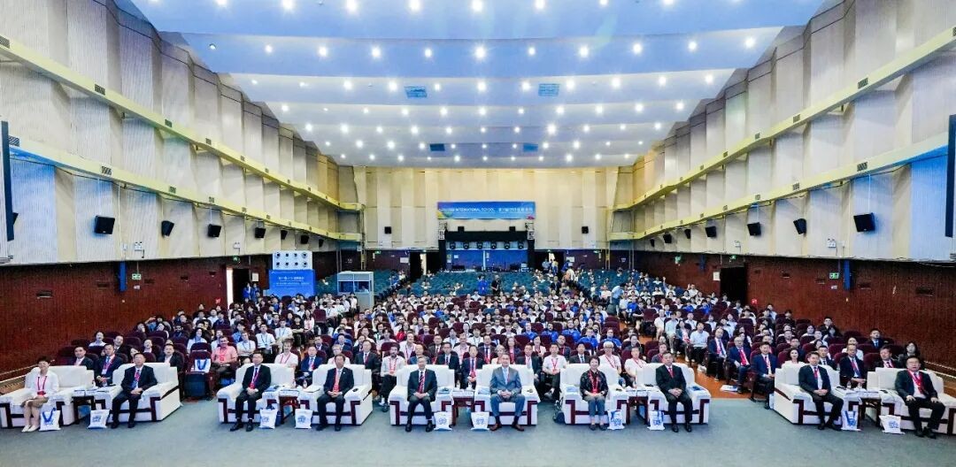 科技部副部长张光军出席ITER国际学校开幕式并调研核工业西南物理研究院