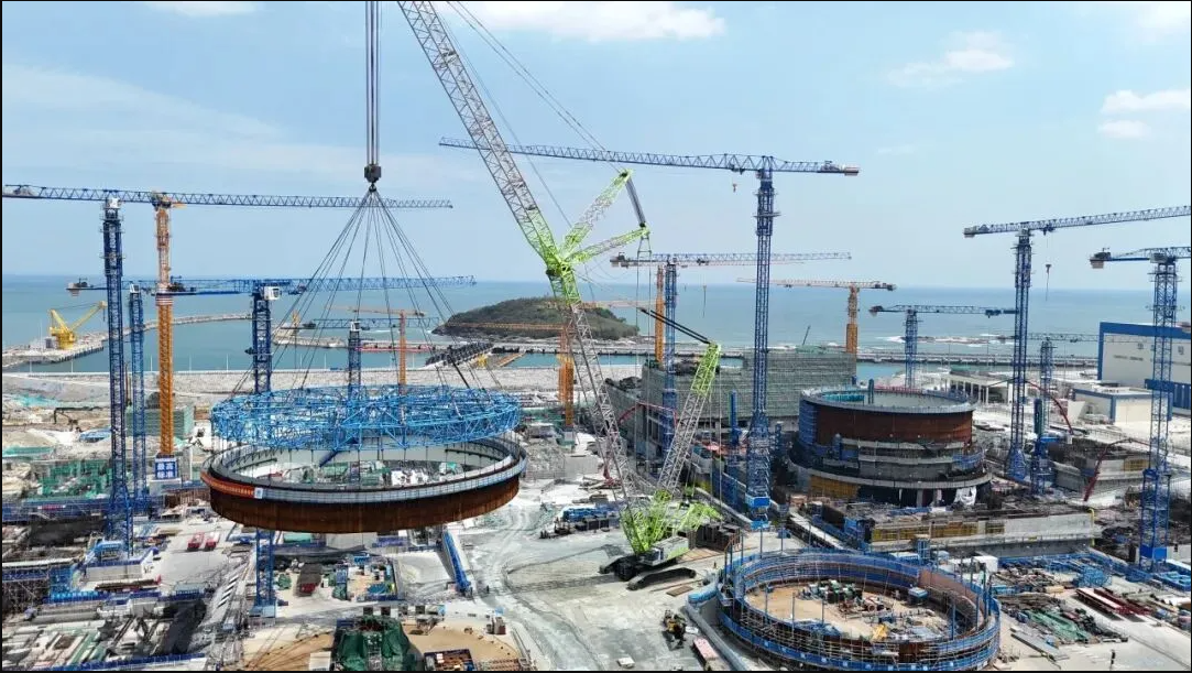 广东太平岭核电厂3号机组完成安全壳钢衬里模块五吊装