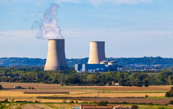 Quatre jours seulement après son redémarrage, le réacteur 2 de la centrale nucléaire de Golfech à nouveau arrêté en raison de la température de l'eau de la Garonne proche de la limite