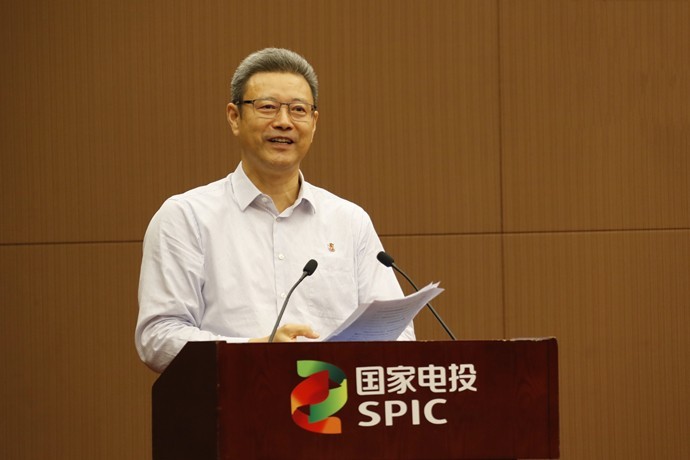 钱智民当选第十四届全国政协常委