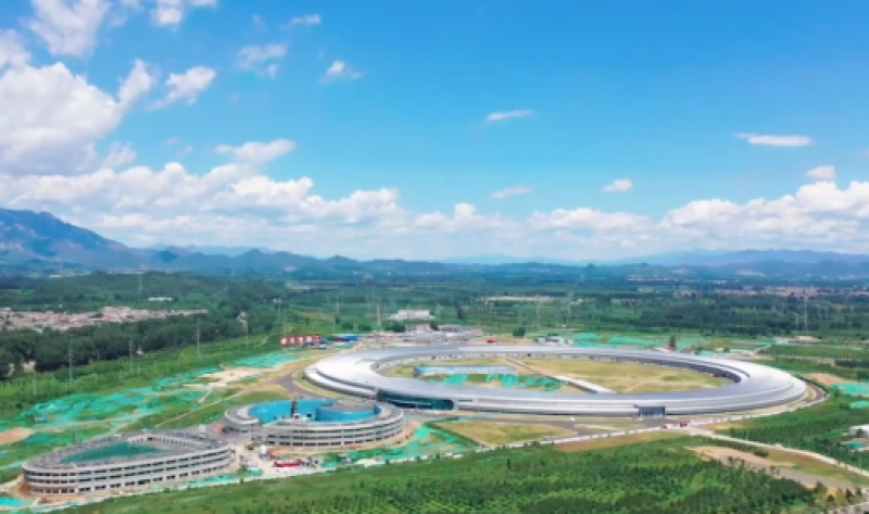 我国首个四代光源，调出了电子束流 