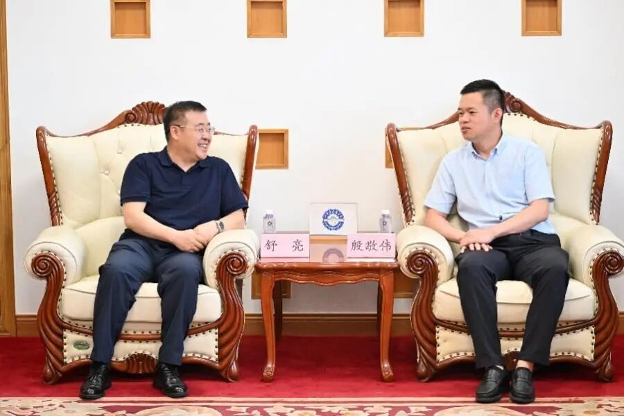 台山核电合营有限公司总经理舒亮一行来哈尔滨工程大学调研